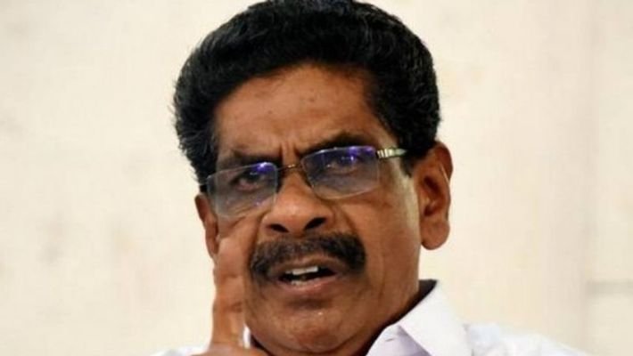 വിമതരെ പൂട്ടാന്‍ കെപിസിസി; ഡിസിസി ജനറല്‍ സെക്രട്ടറി ഉള്‍പ്പടെ പുറത്ത്; നടപടി പാര്‍ട്ടി പദവികള്‍ പോലും പരിഗണിക്കാതെ.